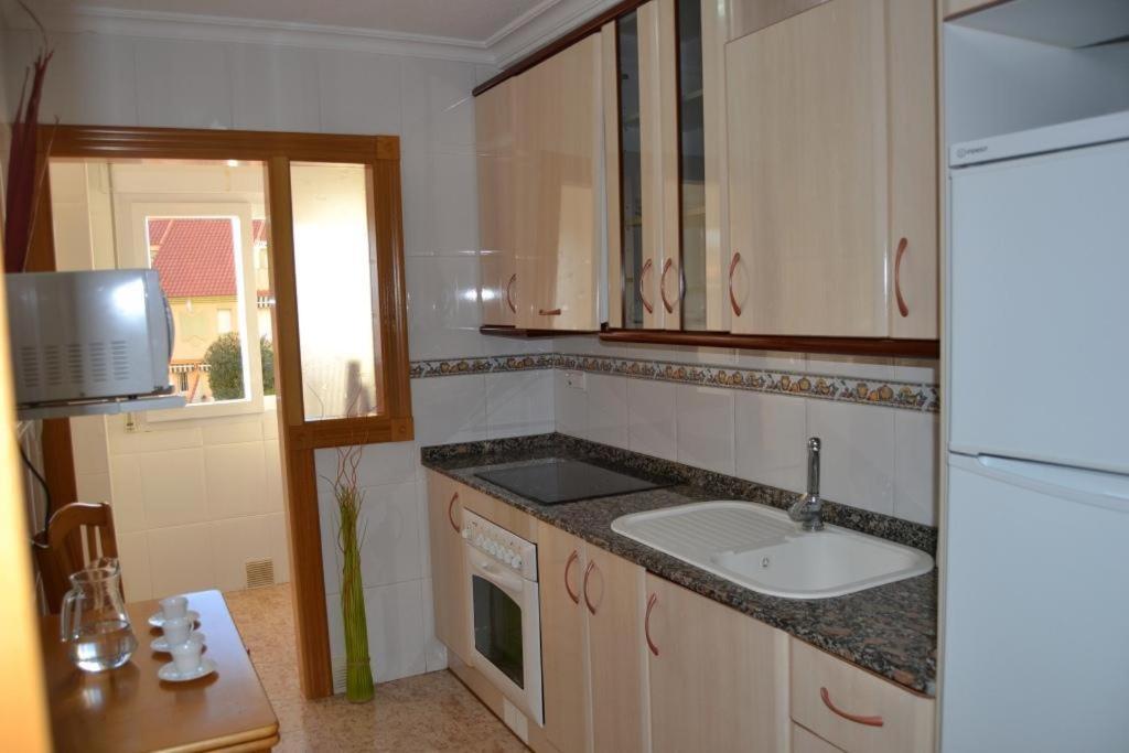 Apartamentos Turisticos Puerto Tomas Maestre La Manga del Mar Menor Exterior photo